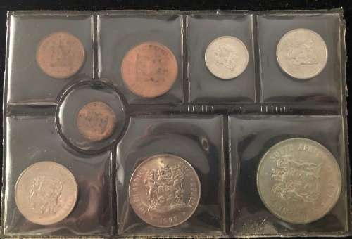 1972 Mint Pack With SILVER R1