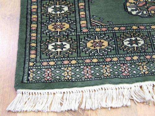 GREEN HAND WOVEN RUNNER RUG