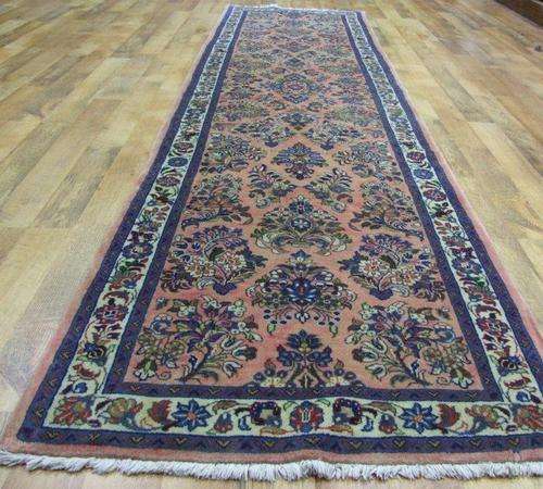 PERSIAN & ORIENTAL RUGS & CARPETS