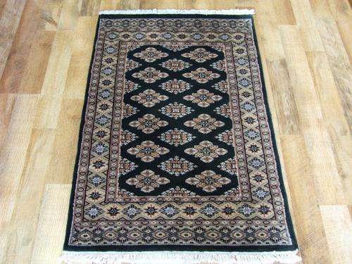PERSIAN & ORIENTAL RUGS & CARPETS