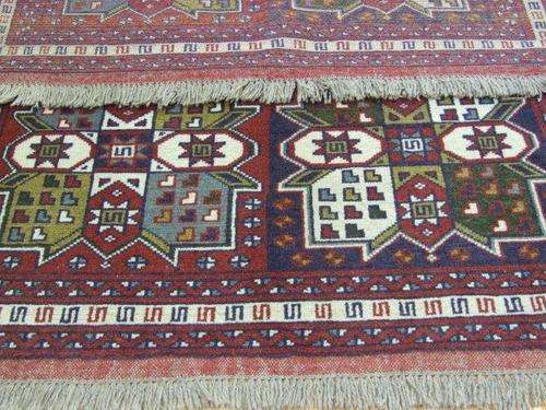 PERSIAN & ORIENTAL RUGS & CARPETS