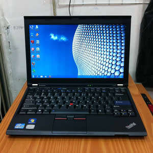 Lenovo ThinkPad X220 - 12.5" - Core i7-2.70GHZ-8GB RAM-500 GB HDD - w