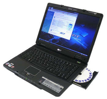 Acer TravelMate 5730- 15.4" - Core 2 Duo P8400 -intel core2duo-4gig ddr-320 gig hdd