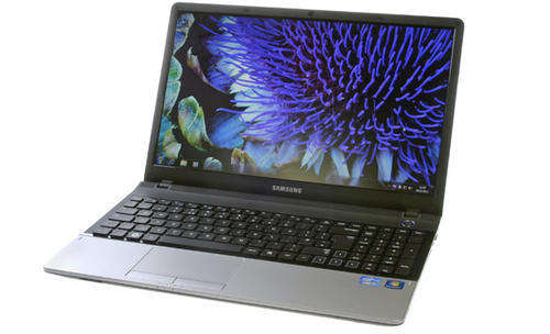 SAMSUNG Laptop Series 3 NP300E5A-Intel Core i5 2450M (2.50 GHz) 6 GB Memory-750 GB HDD