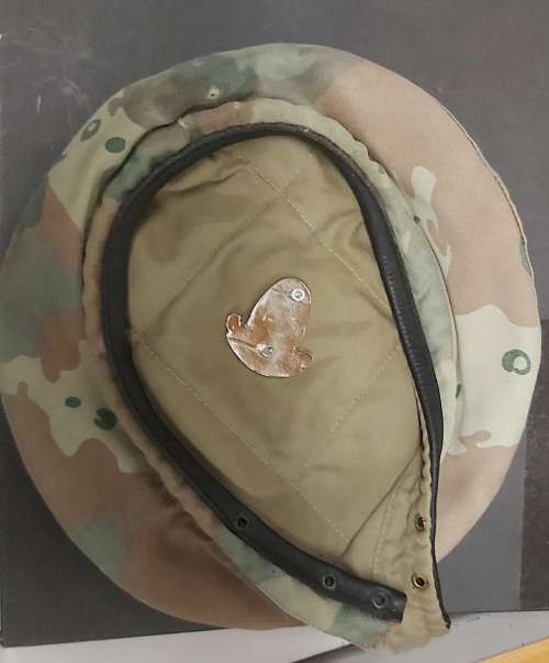 61 Mech beret