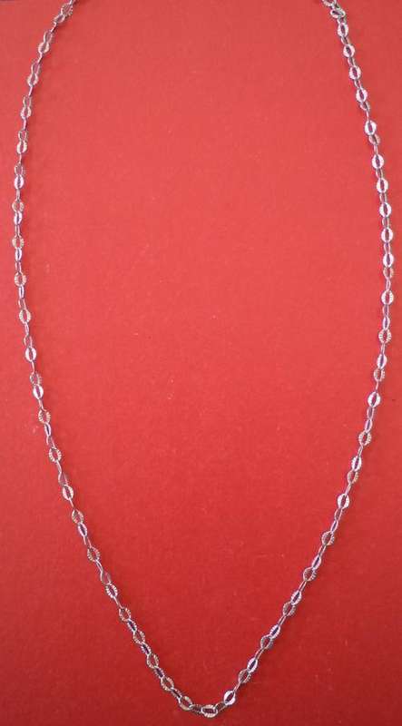 STUNNING LADIES 925 STERLING SILVER NECKLACE , GOOD CONDITION!!
