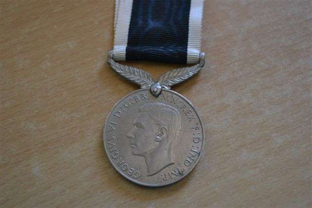 Full Size WWII New Zealand War Service Medal.