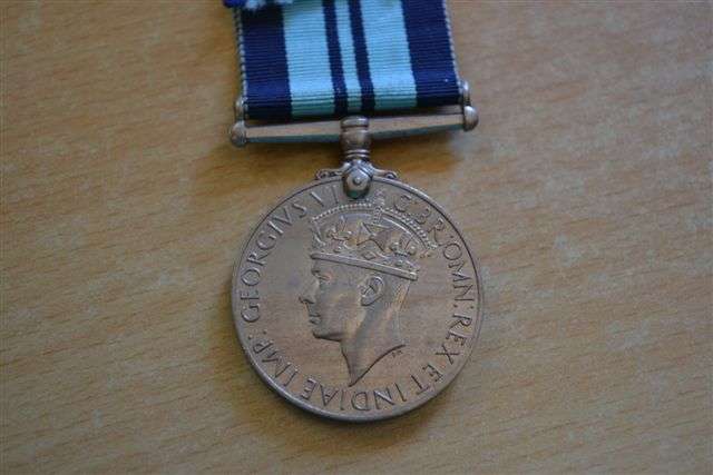 Full Size WWII India Service Medal.