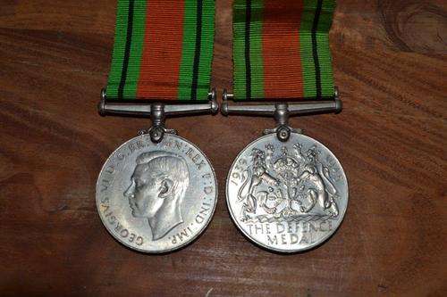 Full Size Defence Medal 1 of 2. Un-named. Bid per medal.