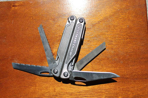 Leatherman Charge Titanium