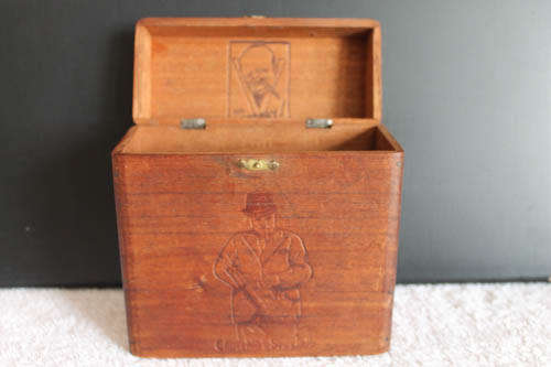 Vintage 1940's Winston Churchill cigar box