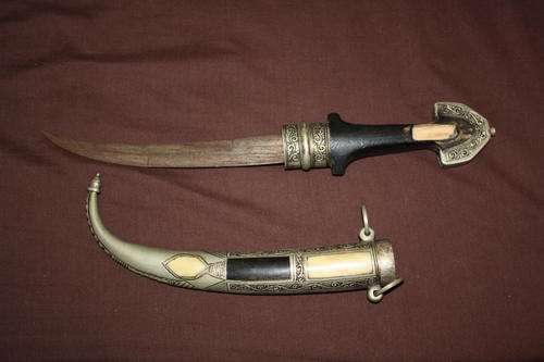 Egyptian kris (knife)
