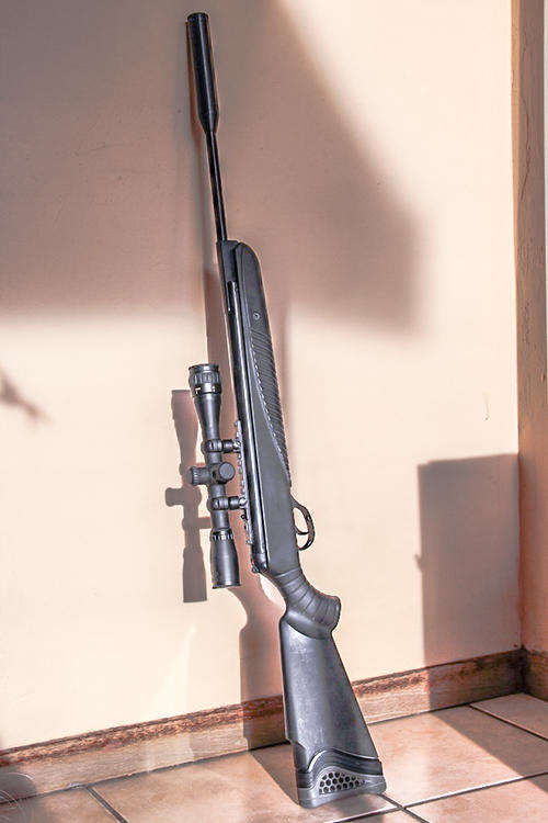 HATSAN 1000 Air Rifle w BSA scope in original boxes
