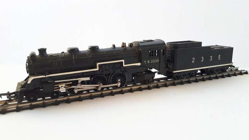 Tri-Ang locomotive HO TR2335 with tender