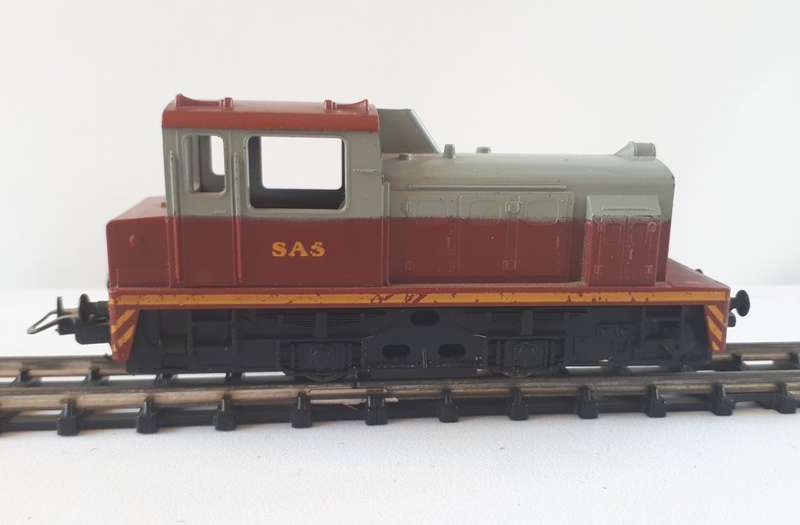 HO Diesel Locomotive Model Railway - Lima (Italy)