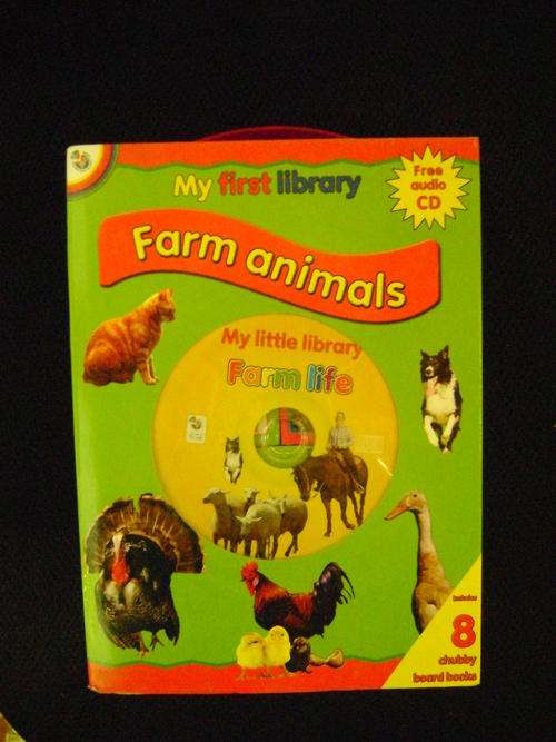 MY FIRST LIBRARY - Farm Animals (8 chubby board books + CD)