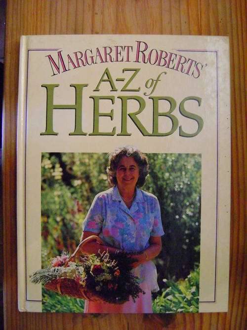 A - Z of Herbs - Margaret Roberts