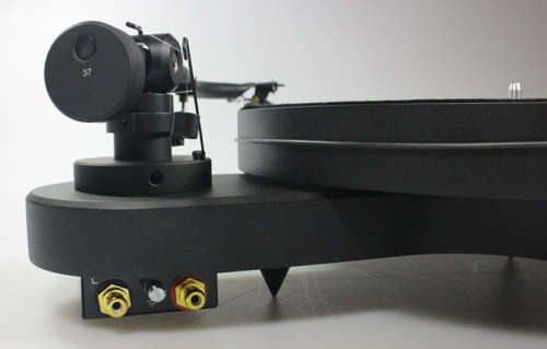 Pro-Ject RPM 1.3 Genie Turntable - 100% Condition - Once in a Lifetime Price! IN BOX