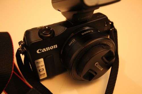 Canon EOS M Mirrorless Digital Camera & 22mm Prime/Macro Lens - LIKE NEW!