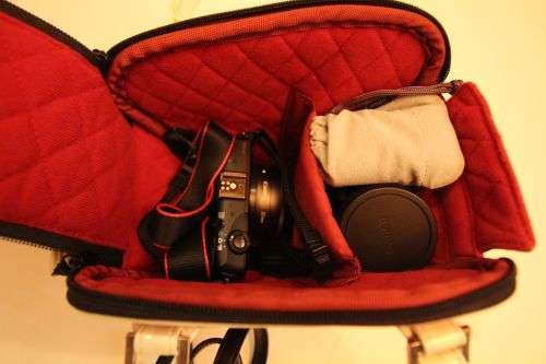 Canon EOS M Mirrorless Digital Camera & 22mm Prime/Macro Lens - LIKE NEW!