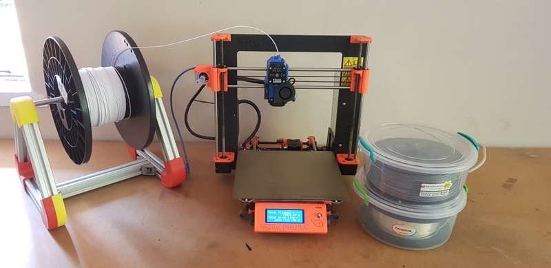 The ORIGINAL Prusa i3 3D Printer (MK2.5)  - Aluminium Heat Enclosure - Free Filament Spools