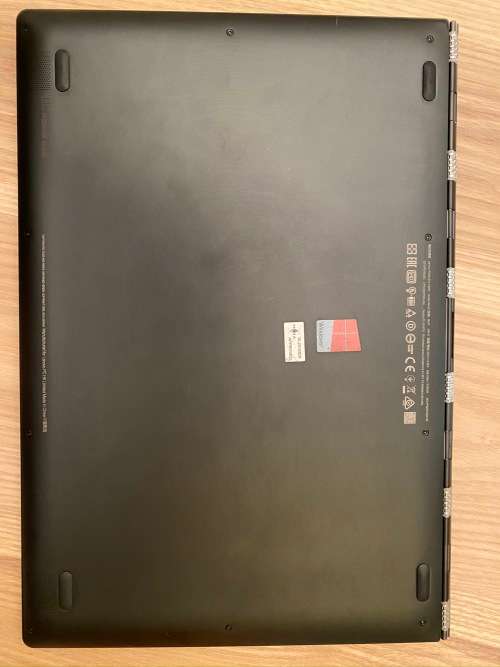 Lenovo Yoga 910 - Intel Core i7 - 13.9" - Convertible Notebook - EXCELLENT CONDITION