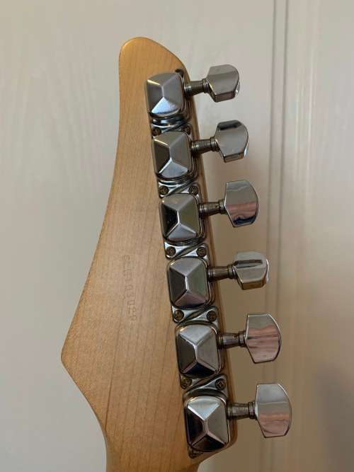 Electric Guitar Starter Pack