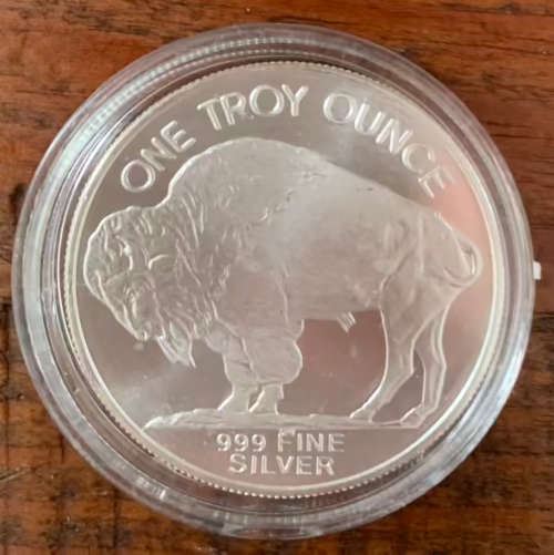 Buffalo Round 1 oz Pure Fine Silver in Capsule