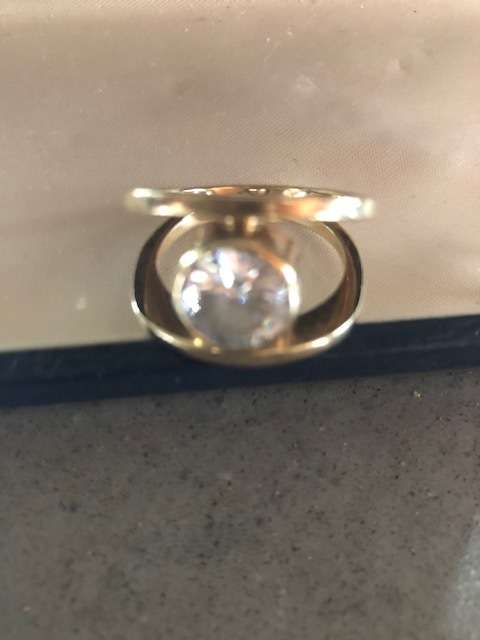 Gold Ring with 1 Large Cubic Zirkonia