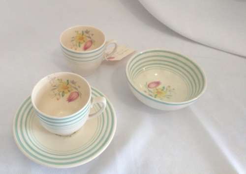 Suzie Cooper demitasse 4 x coffee duos & Sunshine Meaking coffee pot