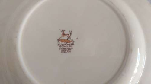 Suzie Cooper sugar basin Dresden spray pattern issued 1935