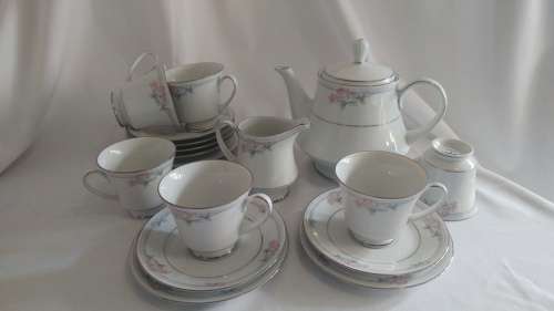 Lovely Noritake Legendary silver and rose Tarkington Tea set