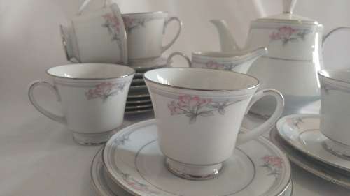 Lovely Noritake Legendary silver and rose Tarkington Tea set