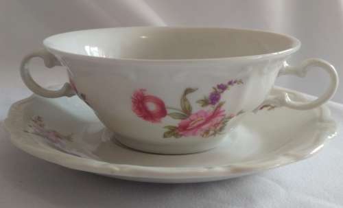 Beautiful floral Huguenot Royale Fine China collection - Soupe Coupe and underplates