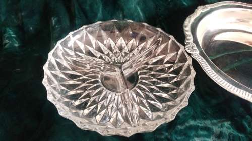 Stunning silver-plate hors douevres  serving dish with glass liner