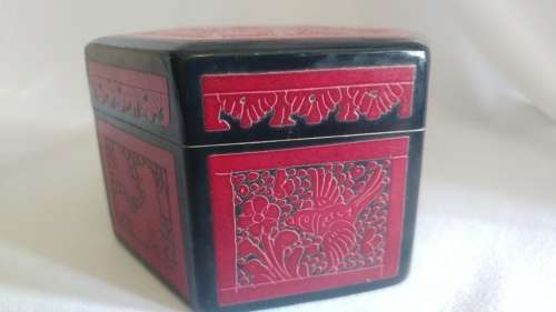 Stunning red and black decorated wood lacquered hexagonal box