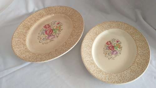 Lovely classic 2 Woods Georgia Burslem earthenware platters medium and large c 1901