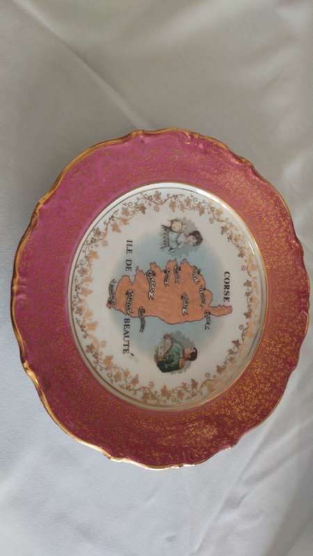 Lovely Festive 3 cake plate collection England, China and France
