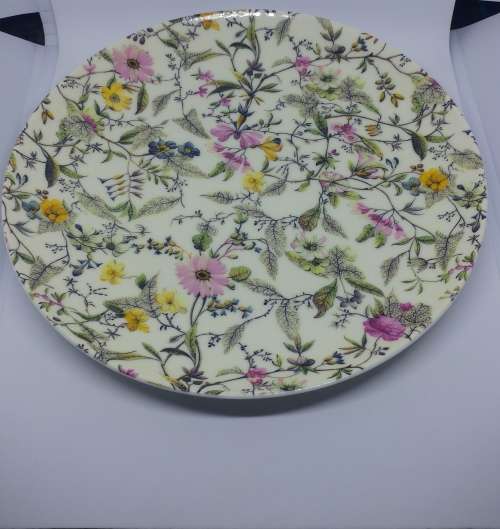 Maxwell and Williams Summer Blossom coupe, side or cake plate Cashmere collection boxed