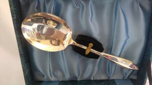 Boxed silverplate Stunning dessert set