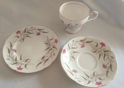 Elegant Paragon Pink, purple flower design fine bone China Tea Trio