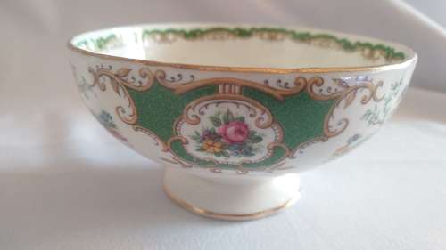 Elegant vibrant green Foley Broadway design fine bone China sugar basin large 1930s