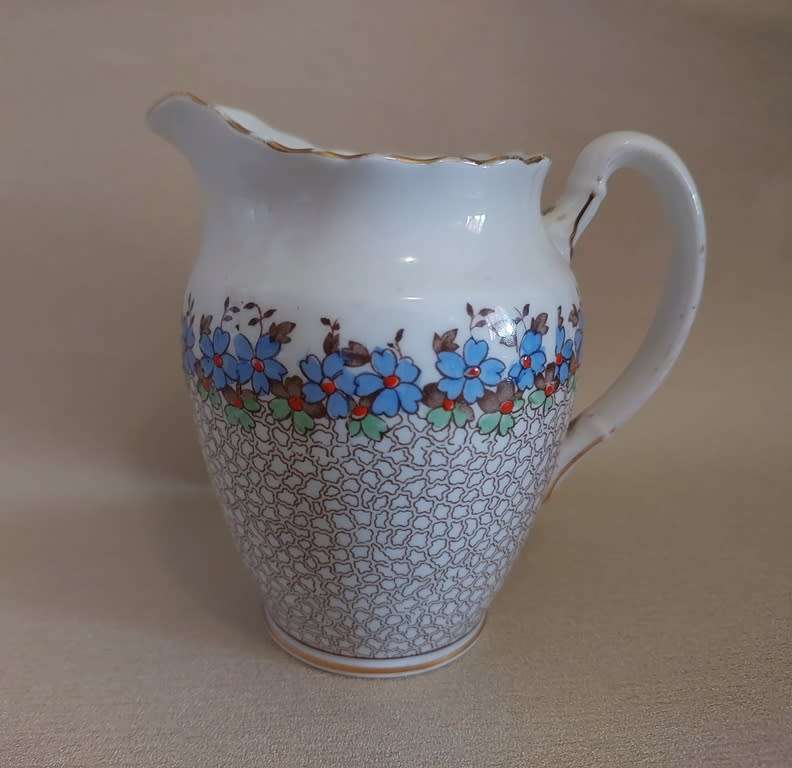 Delicate Tuscan China Rock Garden milk jug