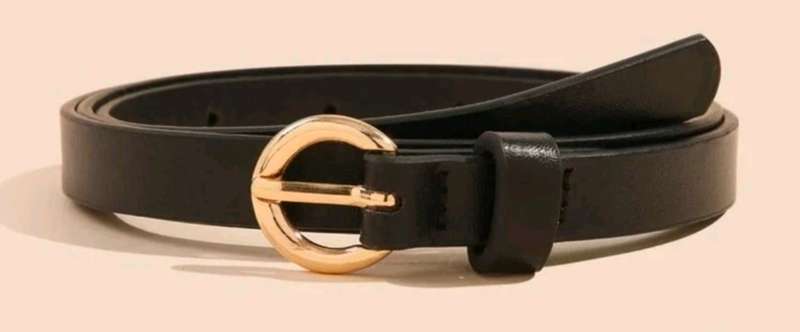 Thin Black Belt with Round Buckle
