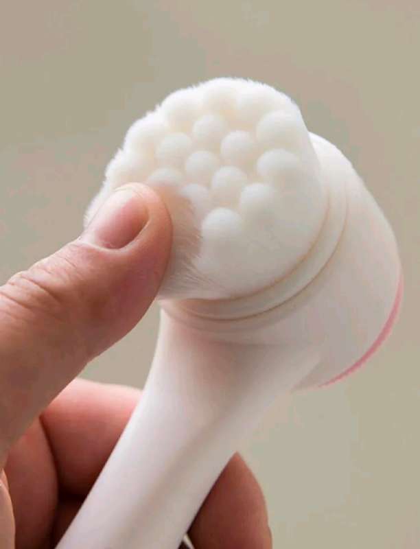 2 in 1 Face Cleansing Brush