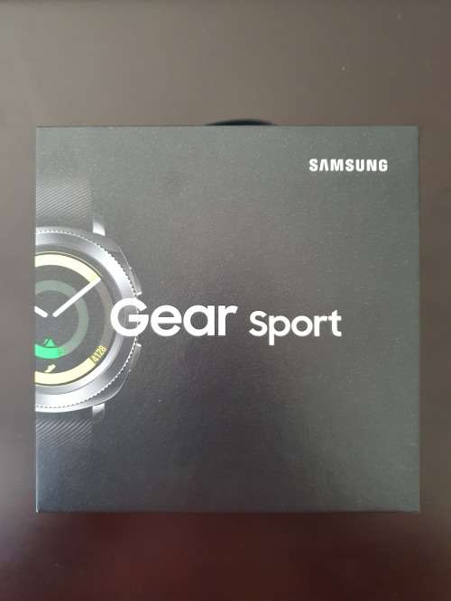 SAMSUNG Gear Sport Smartwatch - MINT Condition