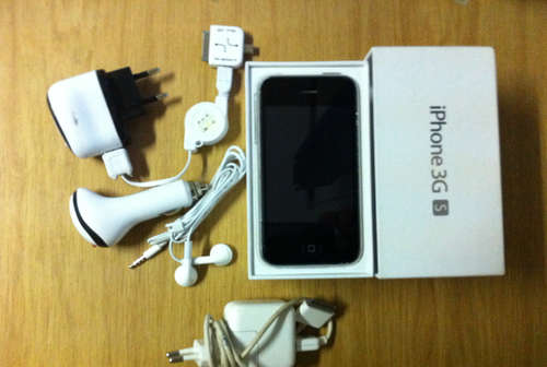 Iphone 3GS 32 GB (WHITE)