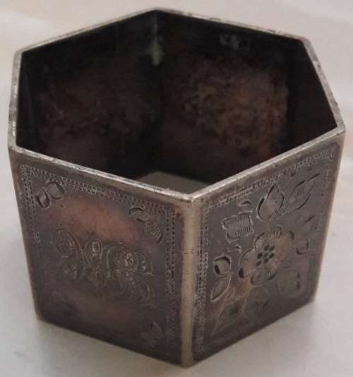 OLD SERVIETTE RING