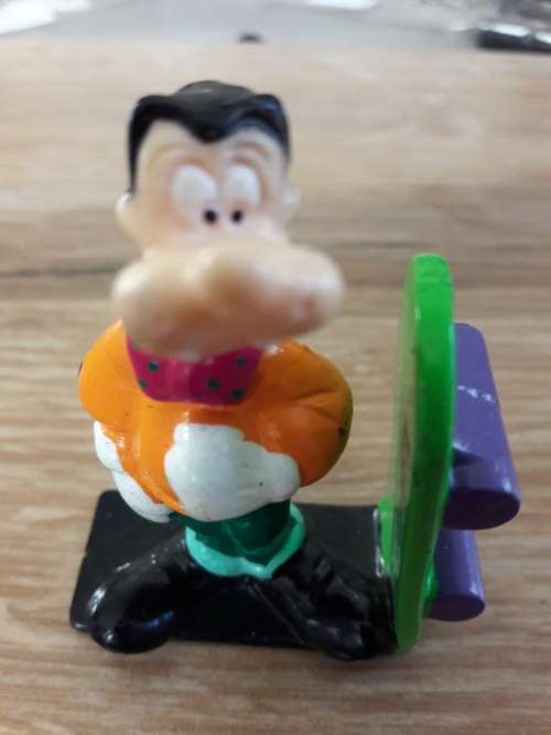 GOOFY