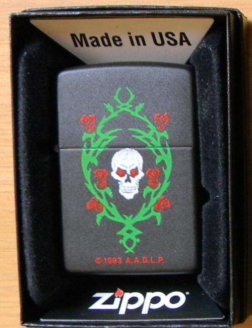 Zippo Skull Black Matte